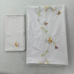 Vintage Handmade Linen Tablecloth and Napkins Set of 12 Floral 100" X 64"